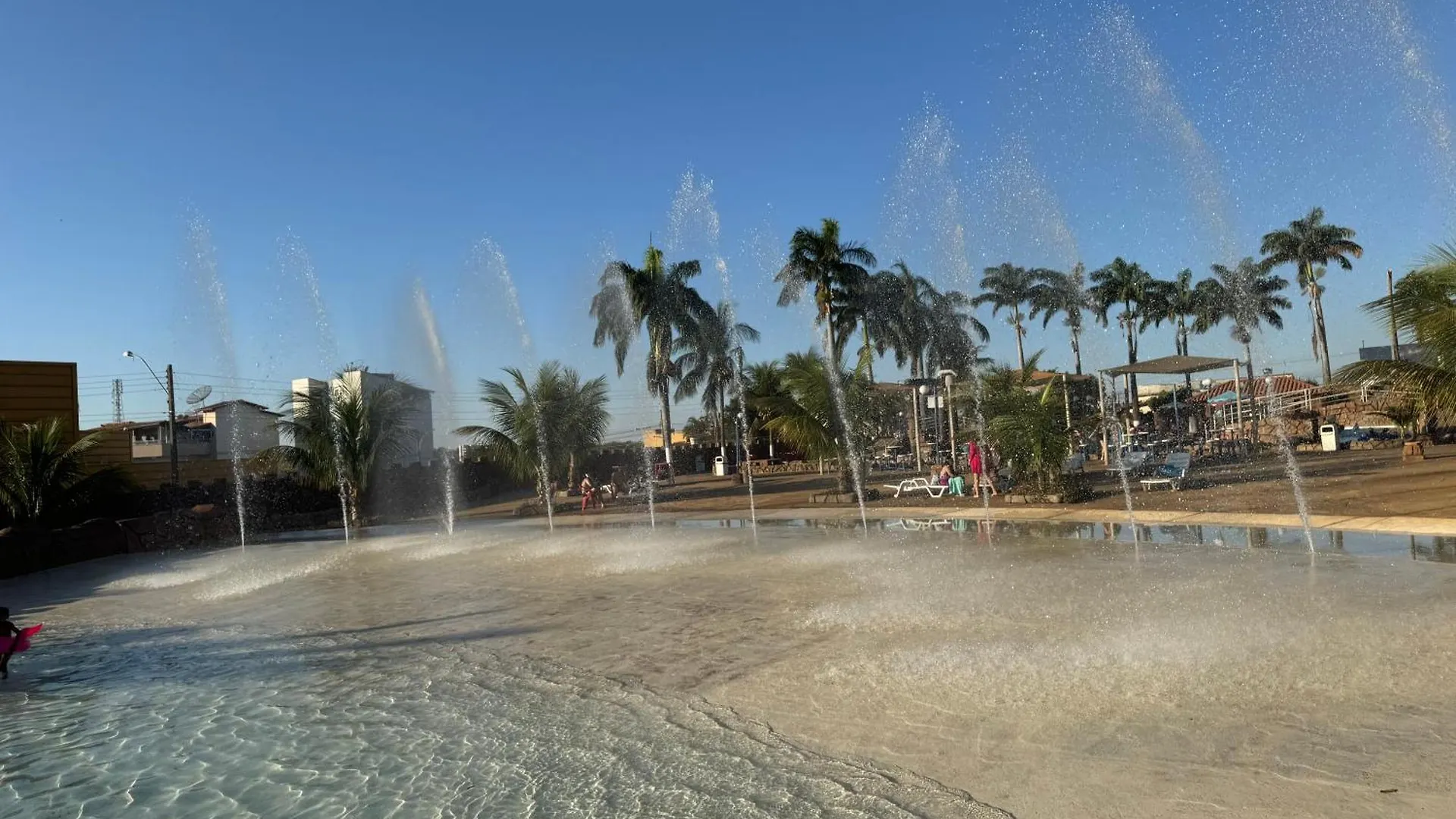 Acquaville Flat E Parque Aquatico 카우다스노바스 0*,