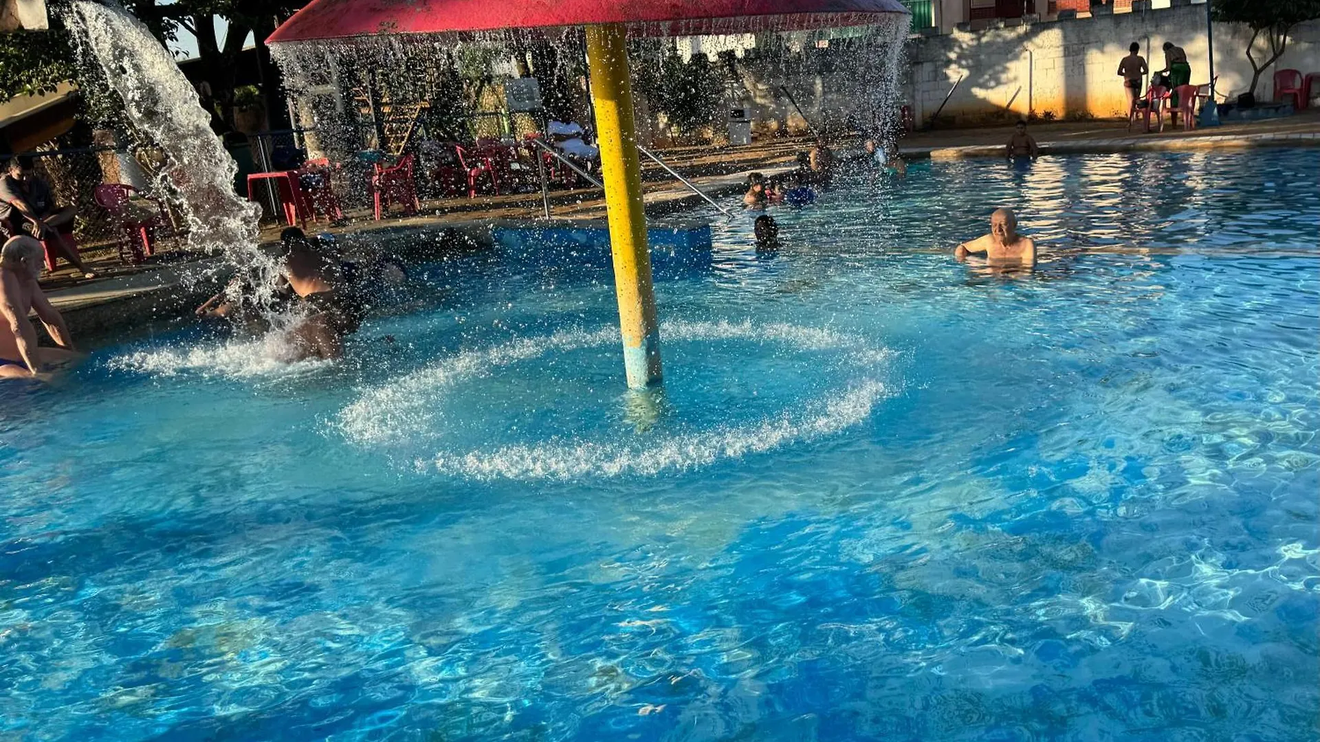 Acquaville Flat E Parque Aquatico 카우다스노바스